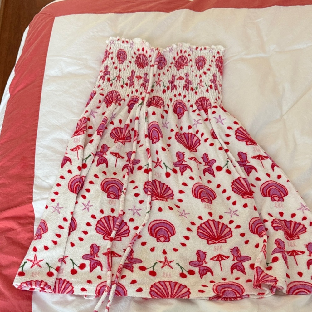 VINTAGE HILL HOUSE Beach coverup! Terry cloth, mermaid print, mini dress!